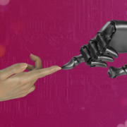 2 Hände berühren sich mit dem Zeigefinger. Links die Hand eines Menschen, rechts die Hand eines Roboters.